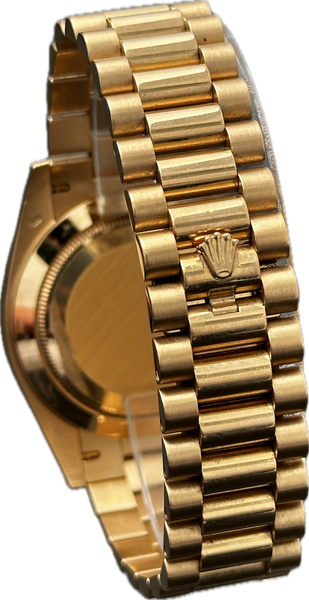 Rolex Day-Date 40 228238